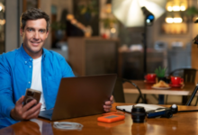 What are cross-border payments? How B2B businesses can use Payoneer for global transactions